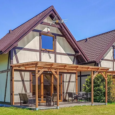 Ferienhaus 2 Bedroom Nice In Białogóra